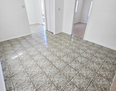 534 21st Street - Photo Thumbnail 3