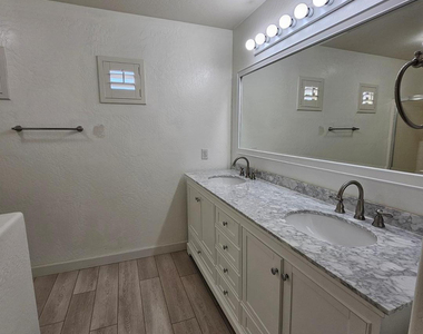1351 N Pleasant Drive - Photo Thumbnail 9