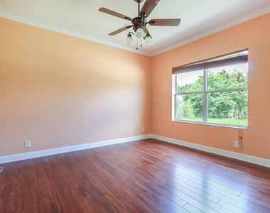 15137 85th Avenue N - Photo Thumbnail 21
