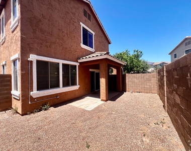 879 E Stottler Drive - Photo Thumbnail 13