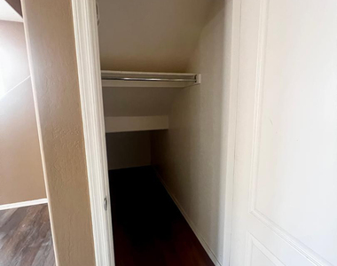 879 E Stottler Drive - Photo Thumbnail 17