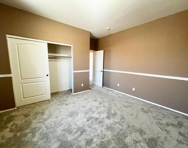 879 E Stottler Drive - Photo Thumbnail 38
