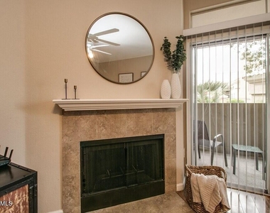 5335 E Shea Boulevard - Photo Thumbnail 8