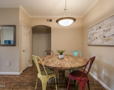 5335 E Shea Boulevard - Photo Thumbnail 10