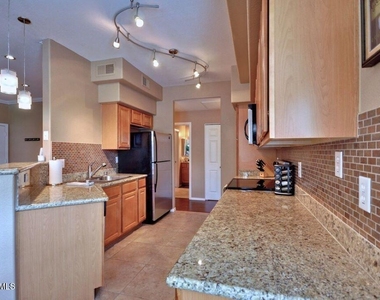 5335 E Shea Boulevard - Photo Thumbnail 7