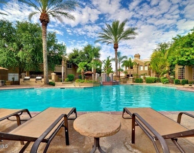 5335 E Shea Boulevard - Photo Thumbnail 17