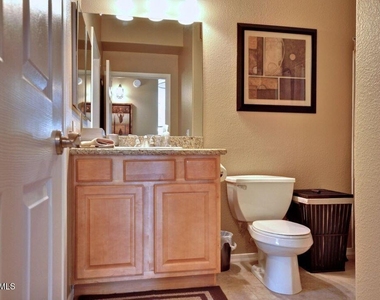 5335 E Shea Boulevard - Photo Thumbnail 15