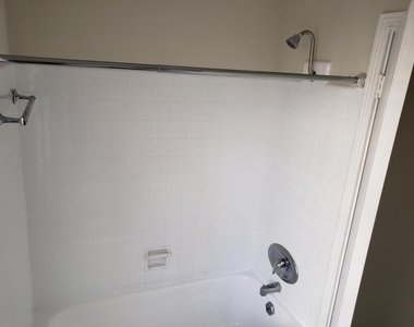 3637 S Olive Avenue - Photo Thumbnail 6