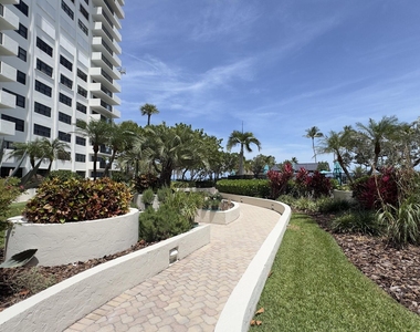 5100 N Ocean Boulevard - Photo Thumbnail 21
