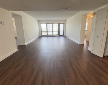 5100 N Ocean Boulevard - Photo Thumbnail 3