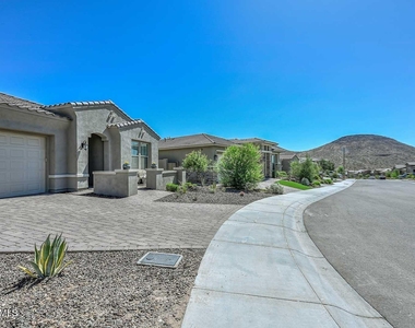13282 W Golden Puma Trail - Photo Thumbnail 9