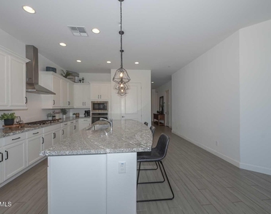 13282 W Golden Puma Trail - Photo Thumbnail 16