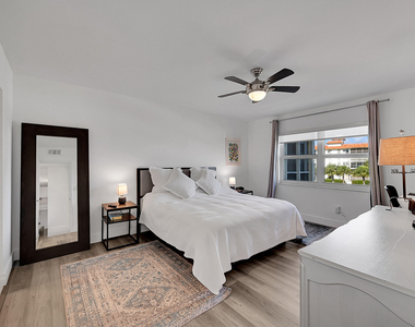 2871 N Ocean Boulevard - Photo Thumbnail 18