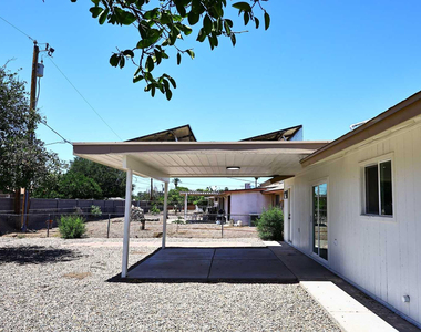10537 W La Jolla Drive - Photo Thumbnail 63