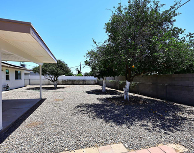 10537 W La Jolla Drive - Photo Thumbnail 53