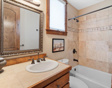 7610 E Soaring Eagle Way - Photo Thumbnail 20
