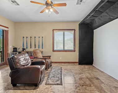 7610 E Soaring Eagle Way - Photo Thumbnail 42