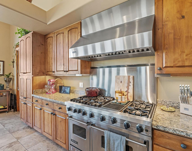 7610 E Soaring Eagle Way - Photo Thumbnail 28