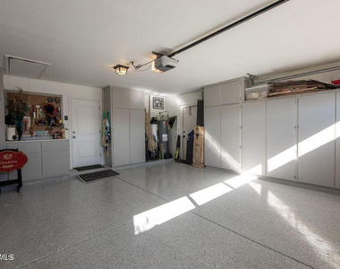 11826 N 109th Street - Photo Thumbnail 19