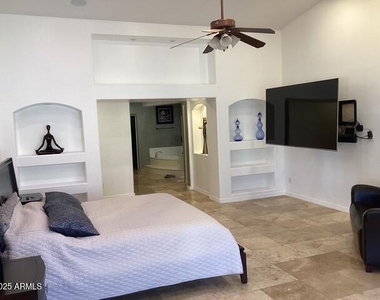 13612 W Windsor Boulevard - Photo Thumbnail 22