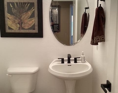 13612 W Windsor Boulevard - Photo Thumbnail 34