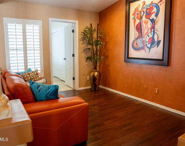 13612 W Windsor Boulevard - Photo Thumbnail 18