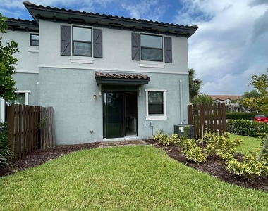 12932 Anthorne Lane - Photo Thumbnail 16