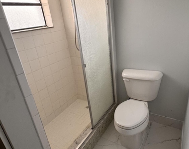 9150 Nw 38th Drive - Photo Thumbnail 19