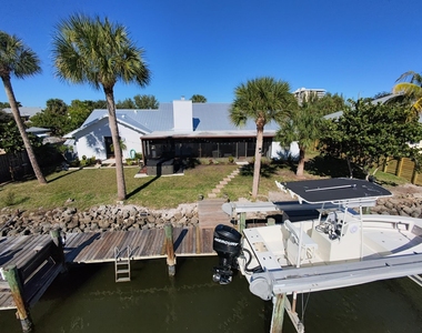 929 Jackson Way - Photo Thumbnail 22