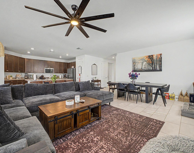 2548 W Grenadine - Photo Thumbnail 8