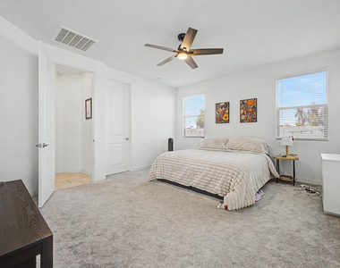 2548 W Grenadine - Photo Thumbnail 17