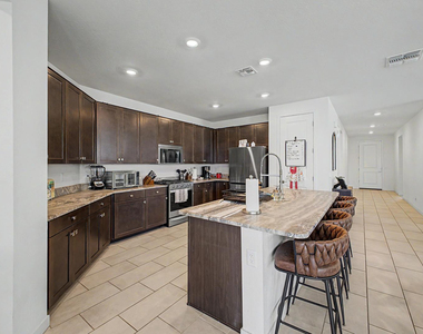 2548 W Grenadine - Photo Thumbnail 11