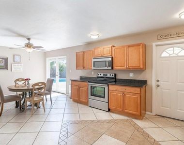 2046 E Yale Drive - Photo Thumbnail 3