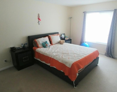 1009 Green Pine Boulevard - Photo Thumbnail 9