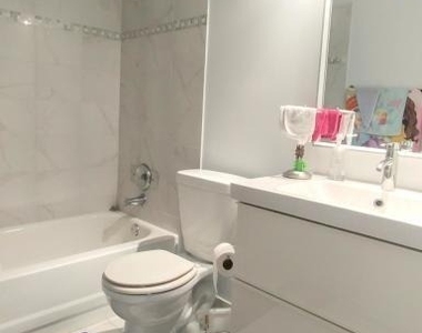 1009 Green Pine Boulevard - Photo Thumbnail 8