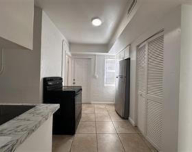 728 Sw 6th Street - Photo Thumbnail 12