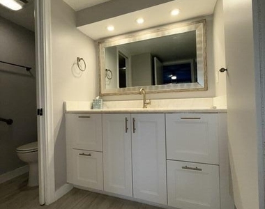 3326 Arcara Way - Photo Thumbnail 11