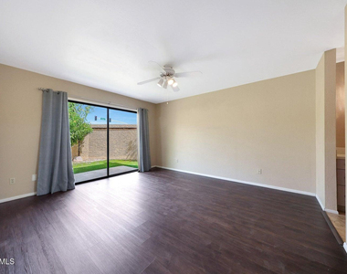 9196 E Evans Drive - Photo Thumbnail 10