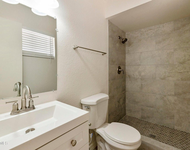 3316 E Helena Drive - Photo Thumbnail 9