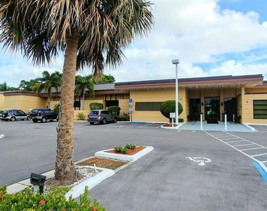 7500 Nw 5th Court - Photo Thumbnail 13