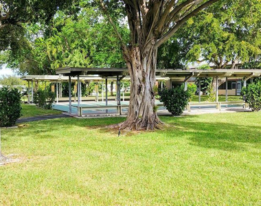 7500 Nw 5th Court - Photo Thumbnail 14