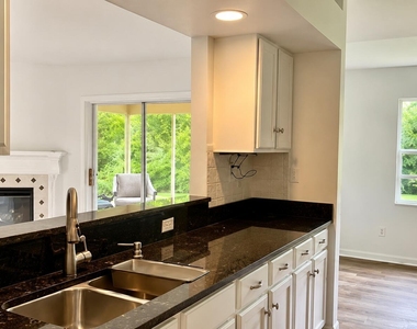 4890 48th Avenue - Photo Thumbnail 4