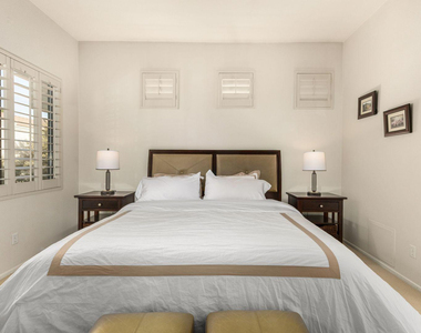 8270 N Hayden Road - Photo Thumbnail 21