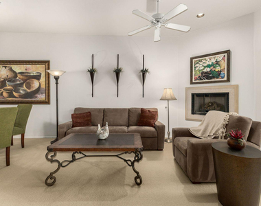 8270 N Hayden Road - Photo Thumbnail 1