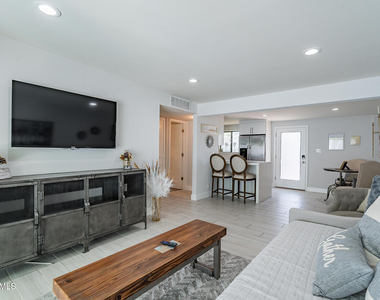4351 N 36th Street - Photo Thumbnail 20