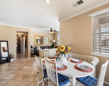 7009 E Acoma Drive - Photo Thumbnail 3