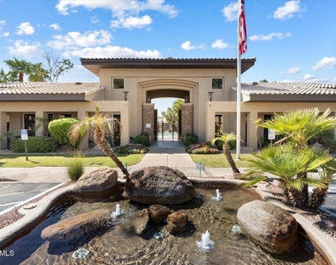 7009 E Acoma Drive - Photo Thumbnail 19