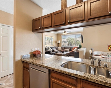 7009 E Acoma Drive - Photo Thumbnail 5