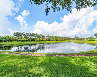 6633 Old Farm Trail - Photo Thumbnail 19