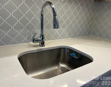 19625 Denae Lynn Drive - Photo Thumbnail 3